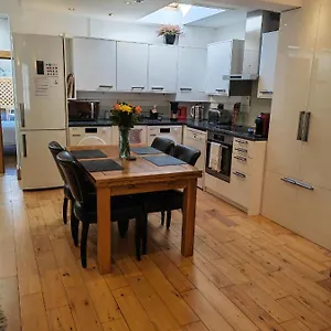 Centre Immaculate 2 Bed Cambridge (Cambridgeshire)